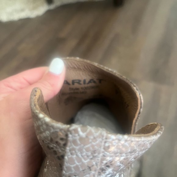 Bootie - Picture 5 of 6